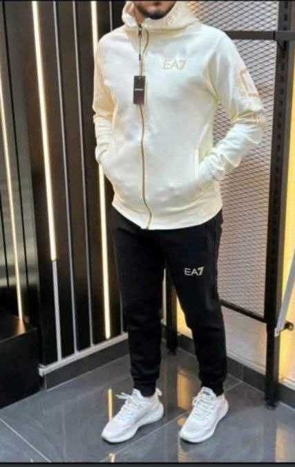 Trening bărbați Ea7