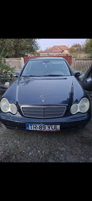 Mercedes vito mercedes c220