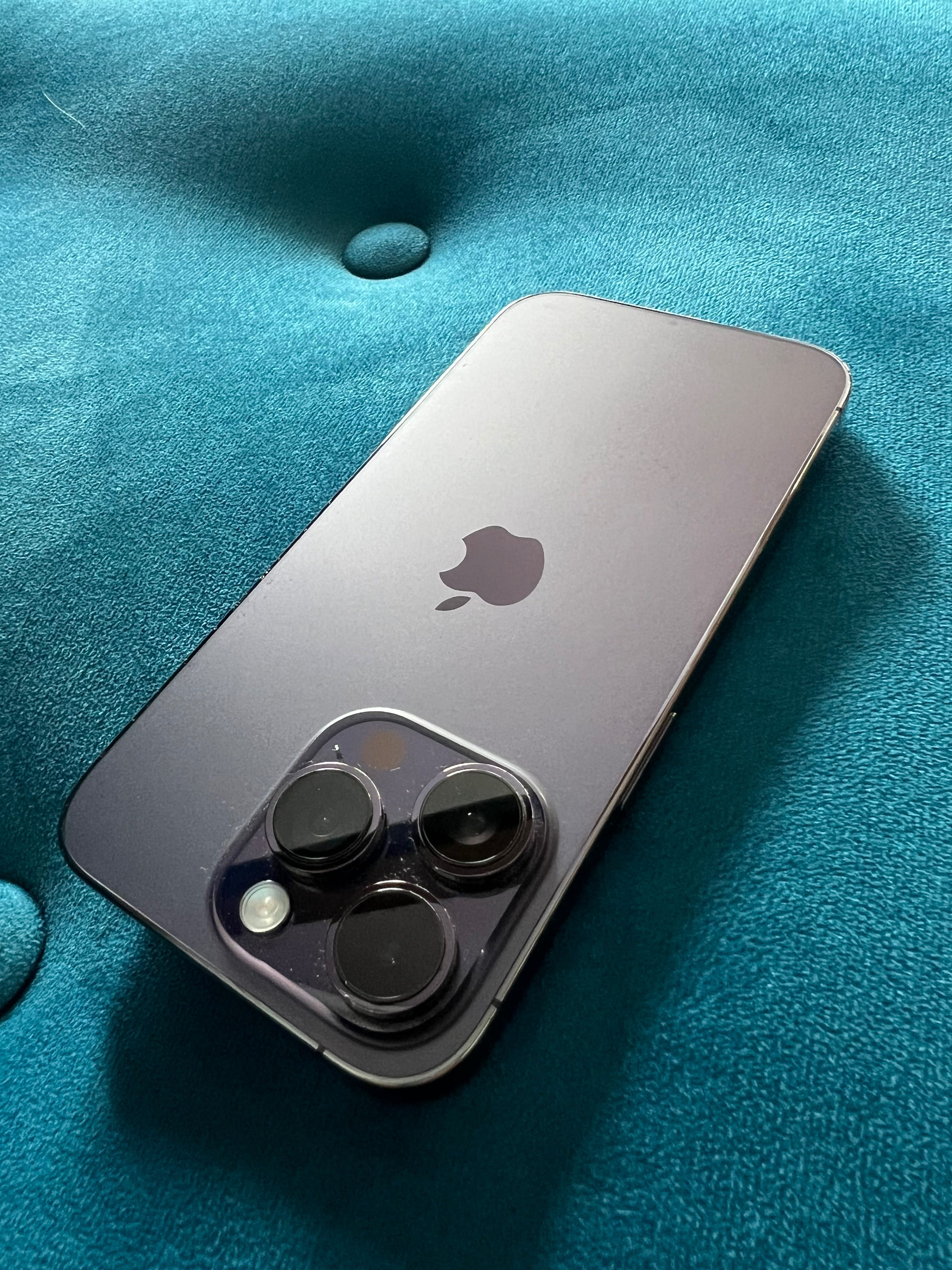 iPhone 14 pro 128mb