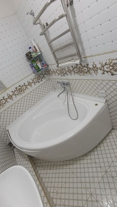 Srochniy kvartira sotiladi narxi 52000$ navostroyka mebel texnikalari