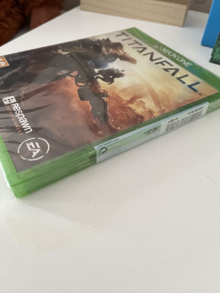 TITANFALL sau FIFA 2016/2017 Xbox one sigilate