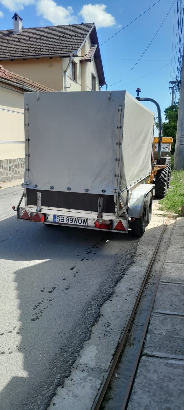 Vând Remorca în 2 axe