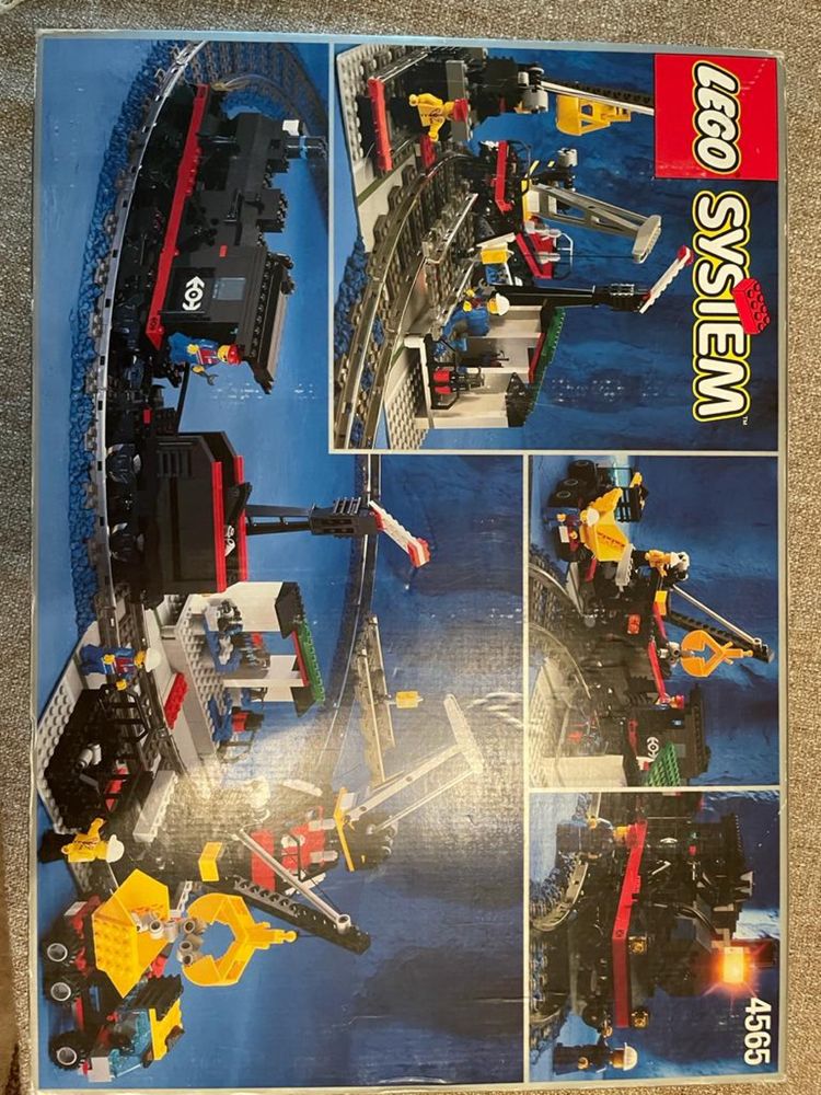 Lego 4565: Freight and Crane Railway