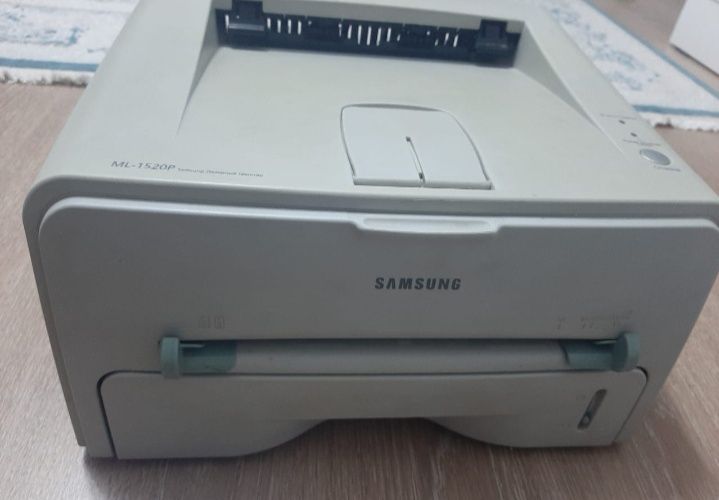 Лазерный принтер Samsung  ML-152ОР. Сатылады. Продается.