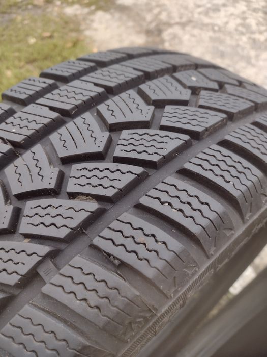 Почти нови 4бр.195/50/15 Goldline dot0520