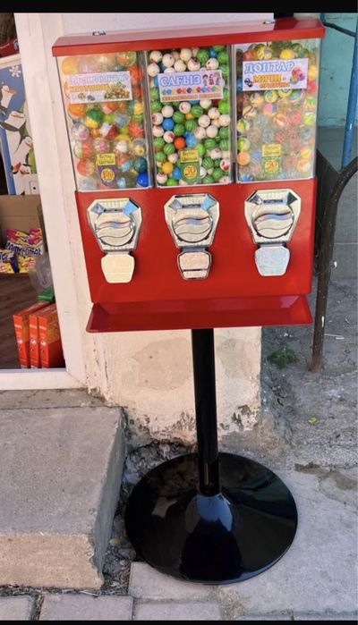 Автомат Жвачки Игрушки