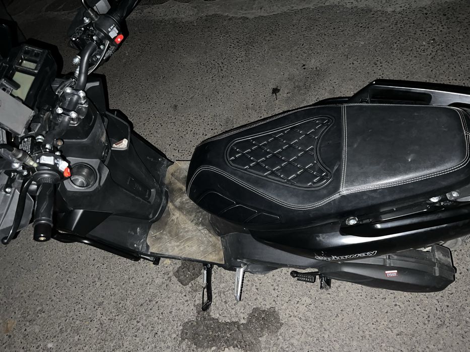 Tank skuter sotiladi
