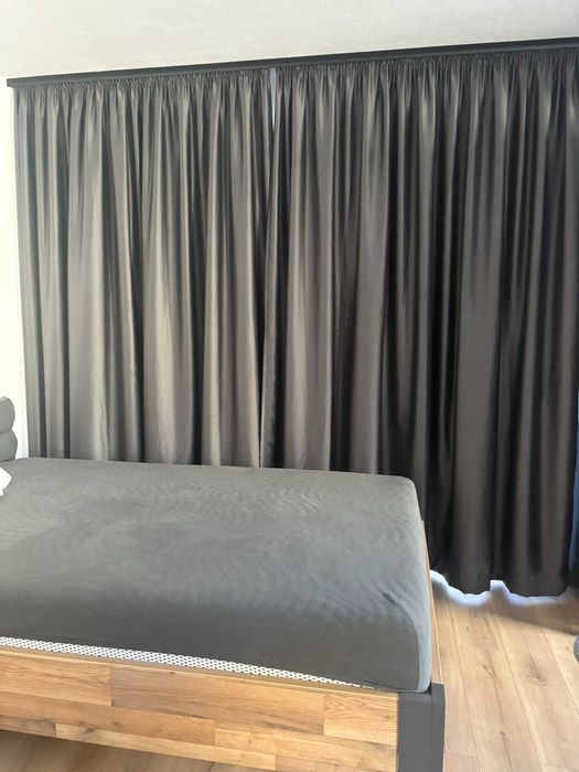 Завеси тъмно сиви
