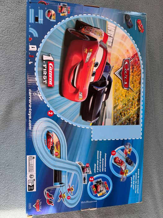 Circuit Carrera Disney Cars