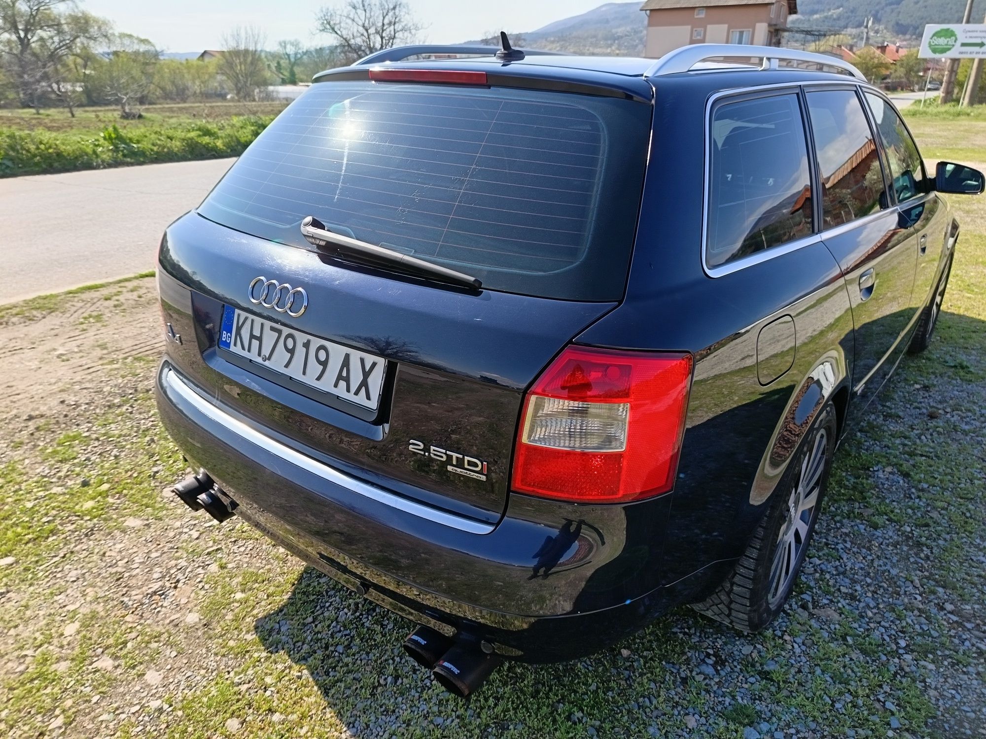 Ауди А4 2.5 QUATTRO