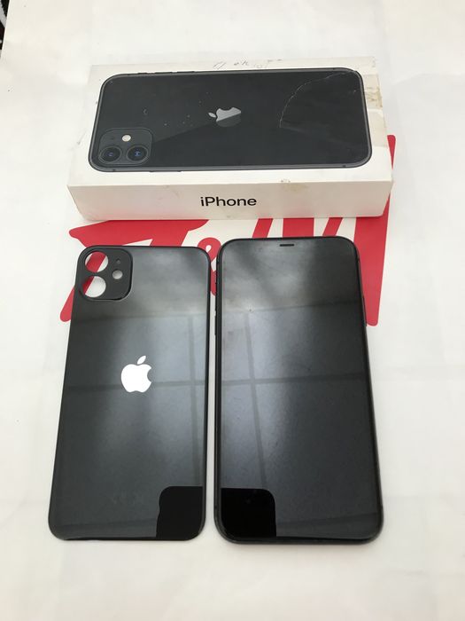 IPhone 11 64GB  - battery 76
