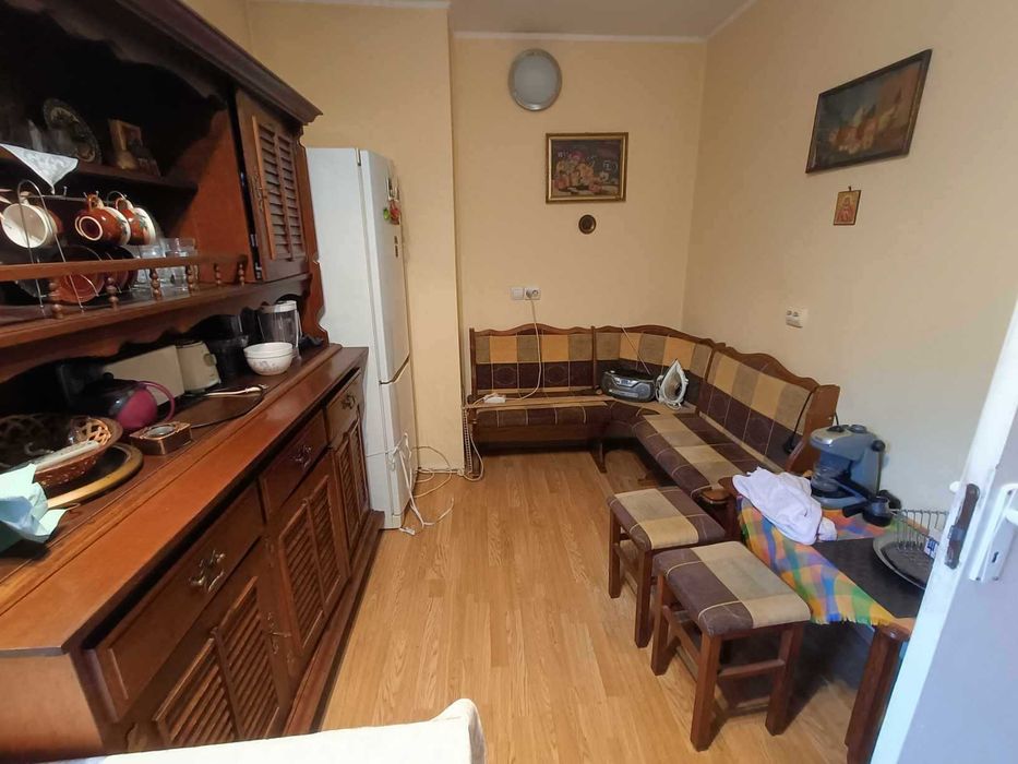 Apartament cu 3 camere 
și  garaj in Șimleu Silvaniei,  Gh Lazăr L21