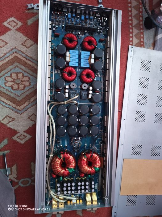 Amplificator statie auto HIFONICS GOLIATH gx 5000 d