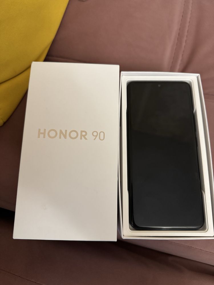 ПРОМО! Honor 90 512GB,с остатъчна гаранция