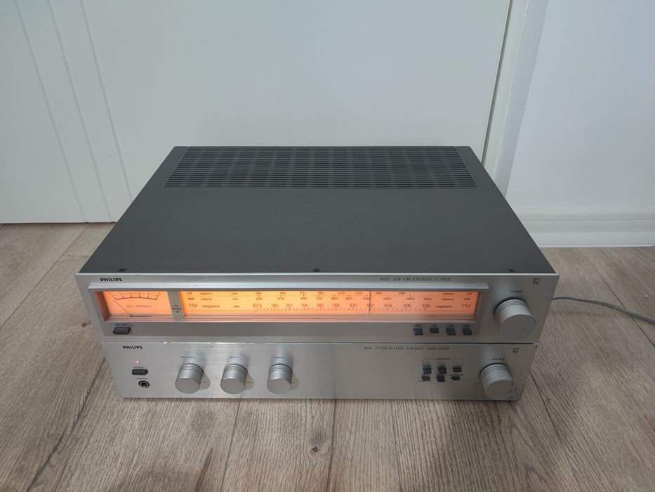 Amplificator Philips 302L si Tuner 102L statie