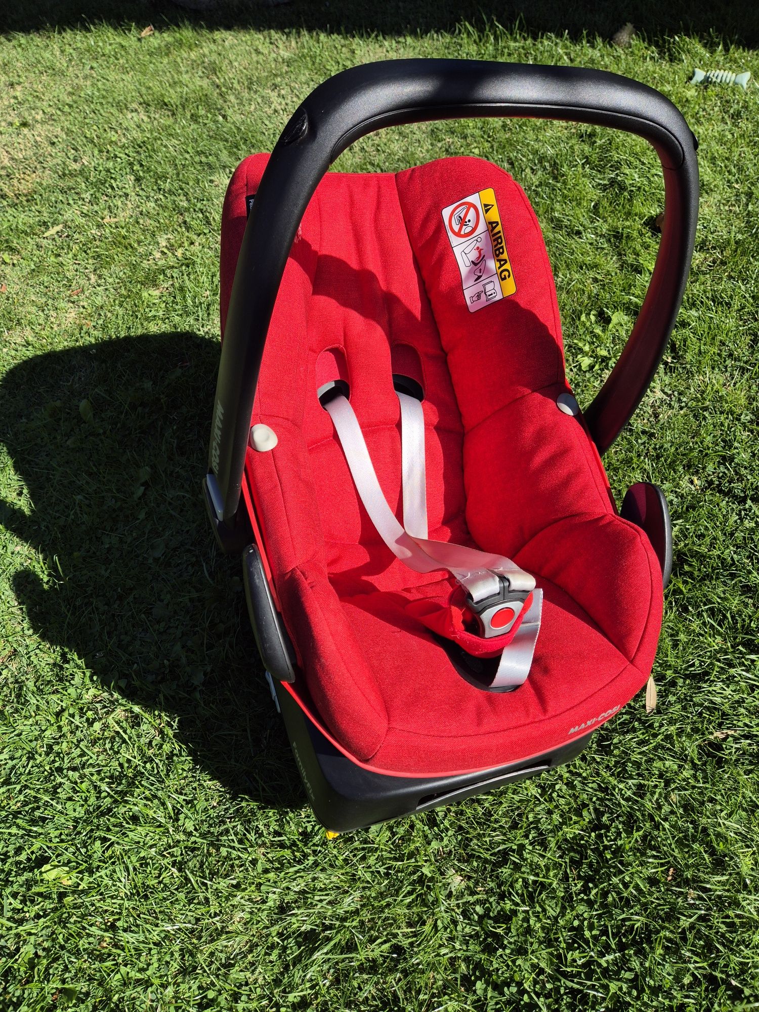 Столче за кола MAXI COSI Pebble plus  с база