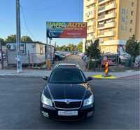 Skoda Octavia 2 DSG 1.4 TSI BI-Xenon Navi Mare PDC Pilot Comp