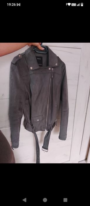 Geaca de piele intoarsa