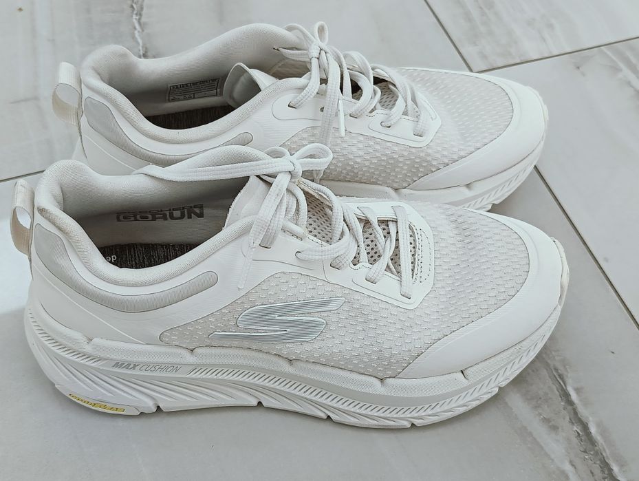 Skecherss Go Run