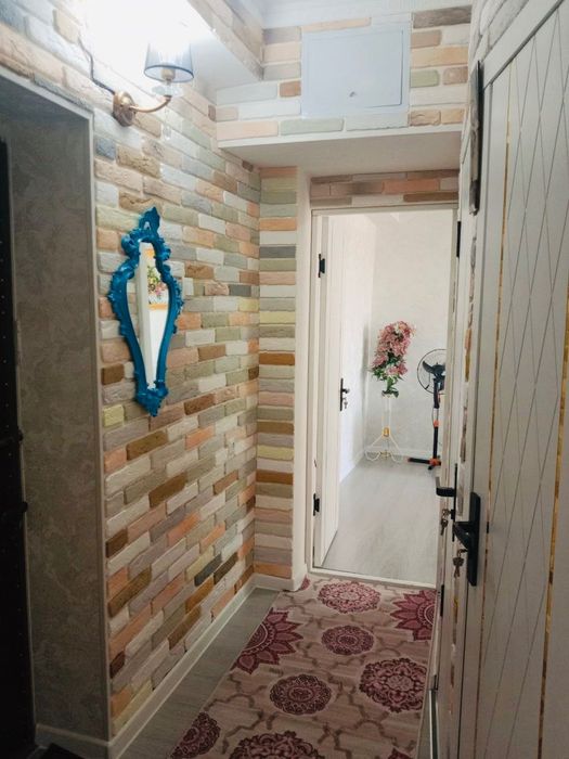 Ц-6 Продаю и Сдаю свою двух комнатную квартиру со всеми устройствами