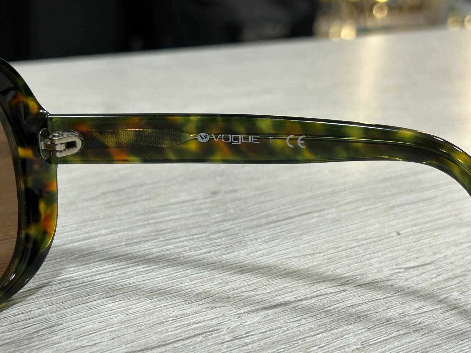 Дамски слънчеви очила Vogue VO2754S-E