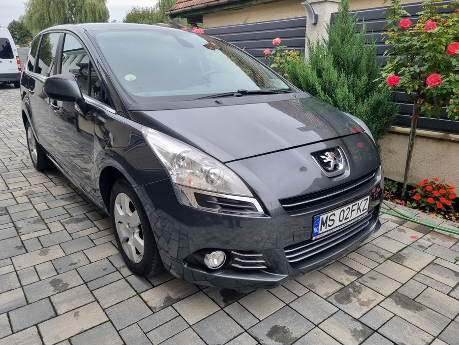 Peugeot 5008 , 2011 , 1.6 Hdi