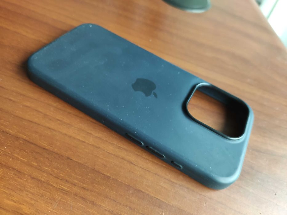 Husa Apple Silicone Case with MagSafe pentru iPhone 15 Pro, Black