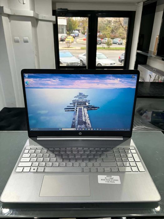 Laptop HP 15s- i5-1135G7 512SSD 8GB RAM