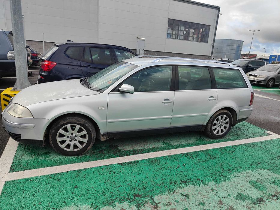 Vând golf 4 1.9 tdi 2003