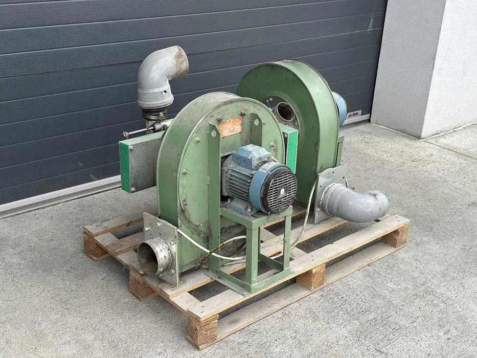 Pompa de vacuum/ exhaustor cu motor