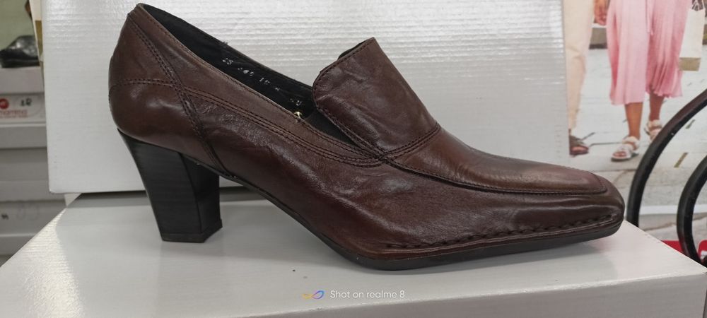 Нови обувки, естествена кожа