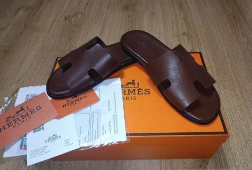 Продавам Дамски чехли