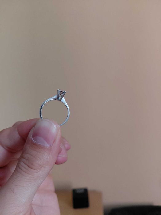 Годежен пръстен/Бяло злато/Диамант