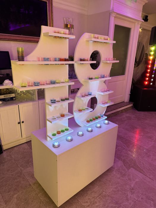 Inchiriez panou pentru shoturi, majorat 100€