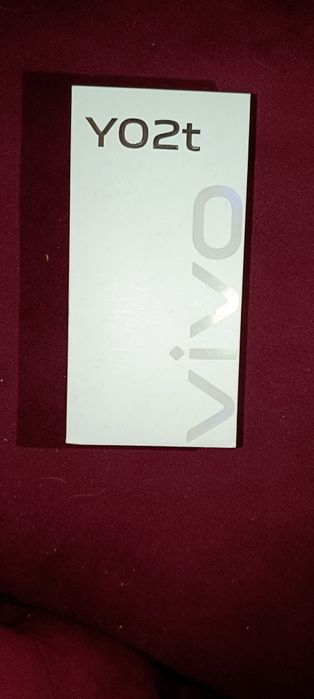 Продам Vivi Y02t есть коробка с зарядкой