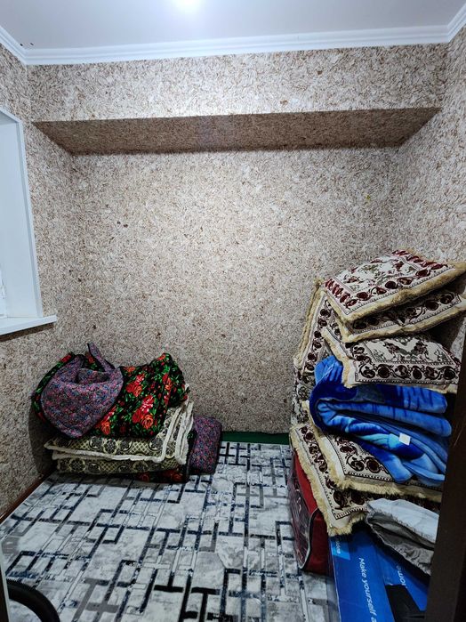 Срочно! Юнусабад, 2 кв., дом 25, квартира.111, 3 этаж., 1-комн.