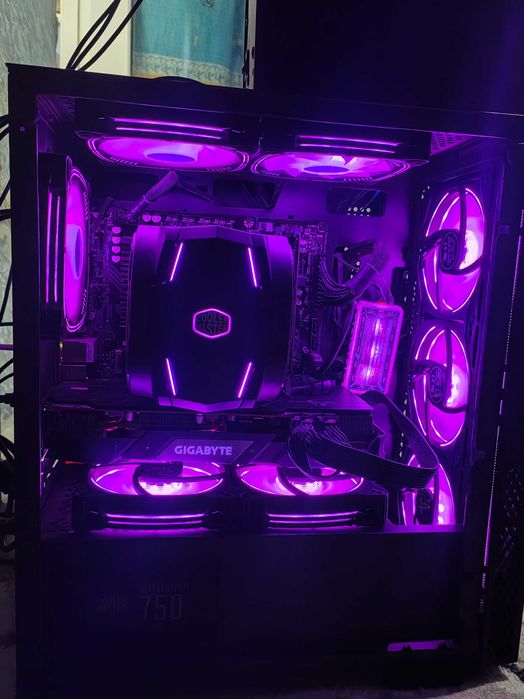 Xalq sevar Igrovoy б/у hamda hamyonbop Komputer...