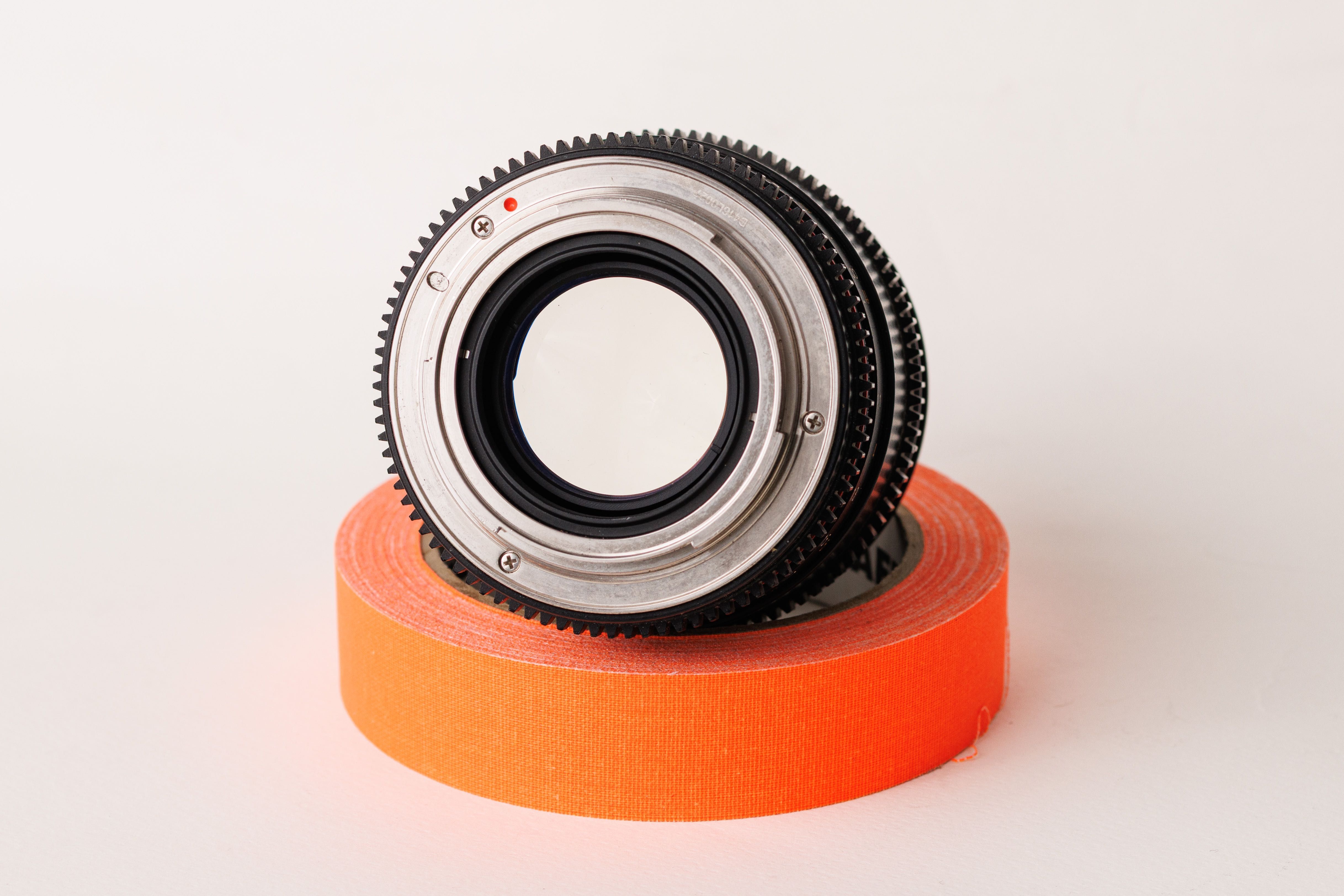 Обективи SAMYANG 14, 24, 35, 85mm Canon RF mount