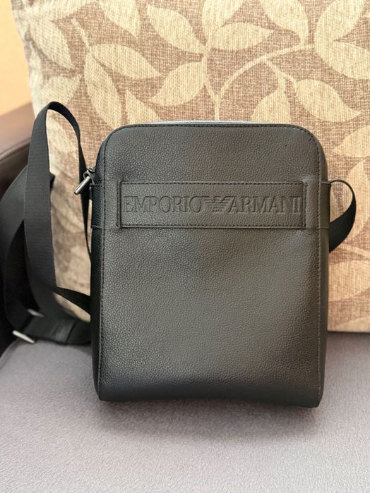 Мъжка чанта Emporio Armani. Чисто нова! Неизползвана!
