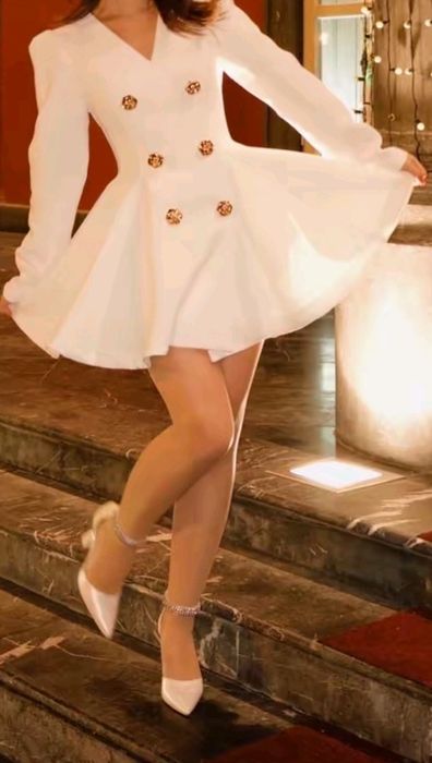 Платье белый вечерний