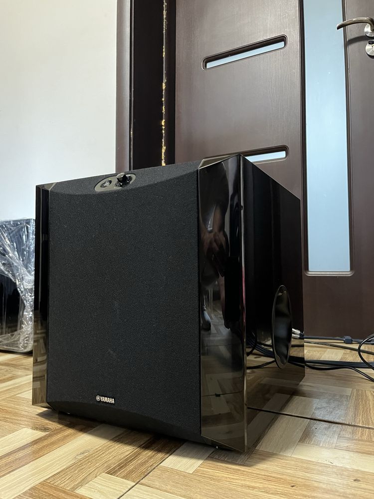 Subwoofer Yamaha NS-SW300