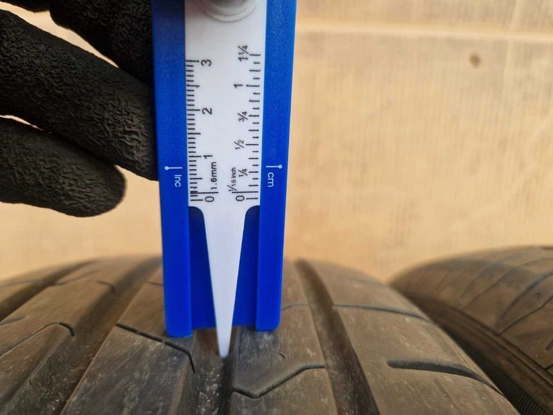 4 Hankook R17 215/65
летни гуми
DOT1023