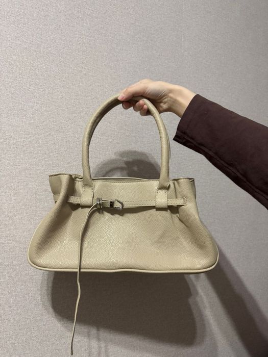 все по 2000 тг.