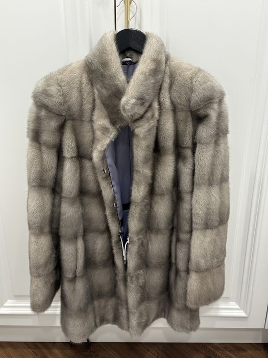 Шуба норковая стильная