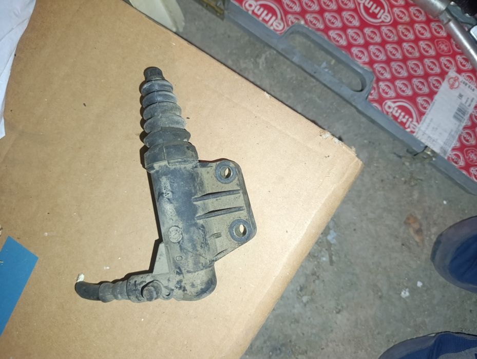 Долна помпа за съединител Фиат Пунто Fiat Punto