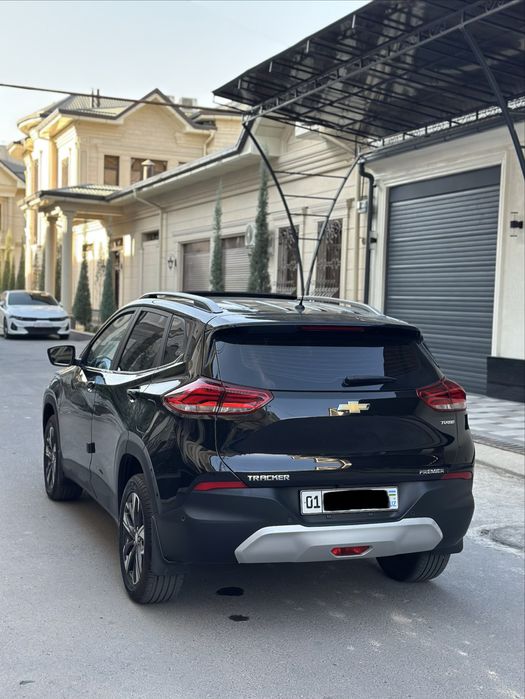 Treker 2 2022 Premier Full Avtomat karobka srochna sotiladi