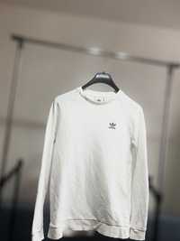 Bluza adidas marimea S 60 de lei