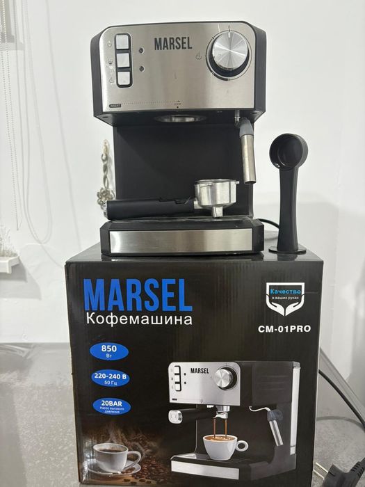 Кофемашинка почти новая