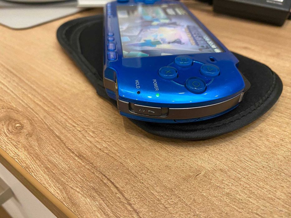 Sony PSP 3000 – Vibrant Blue, stare impecabilă, modificată