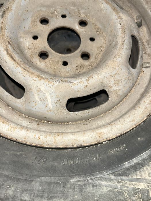 175/70 R13   3шт бар (қысқы дөңгелек).